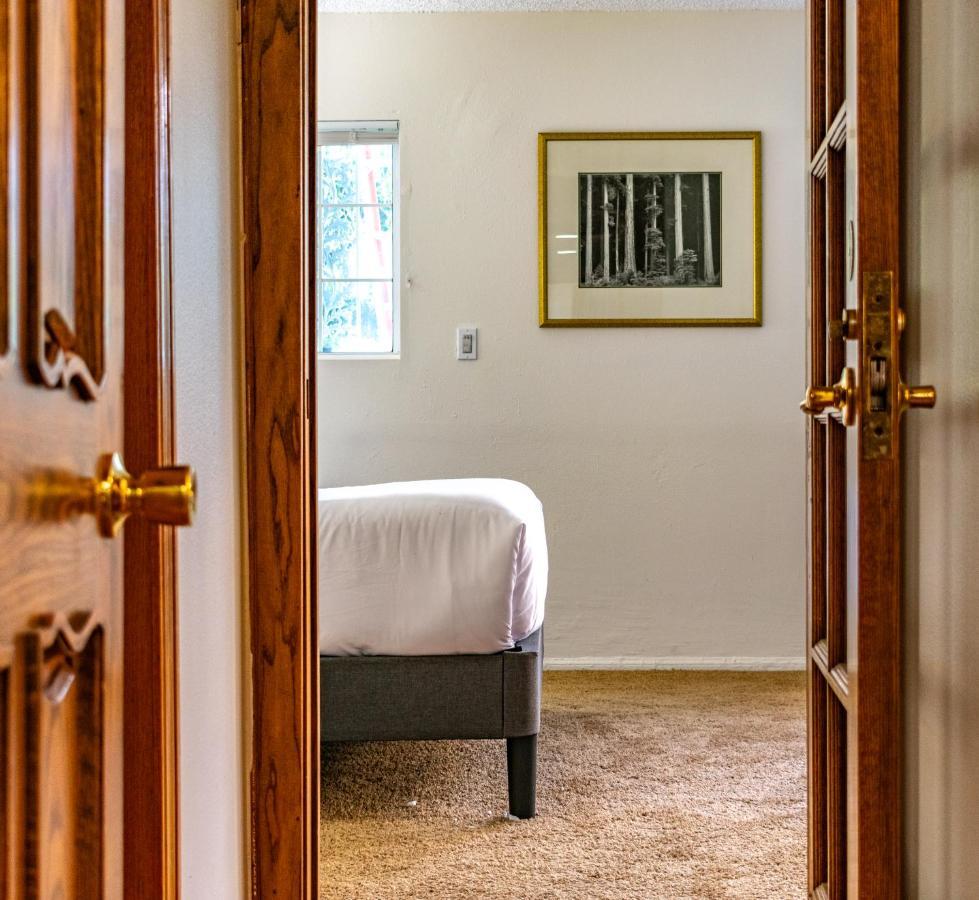 Guest house La Jolla Guest House 3*