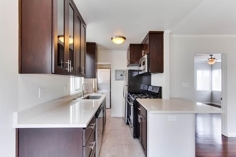Apartment Manhattan Shores 1c At La Jolla